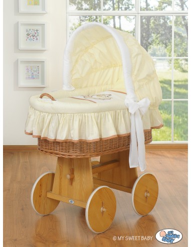 Moses Basket/Wicker hood crib- Teddy Bear Barnaba cream