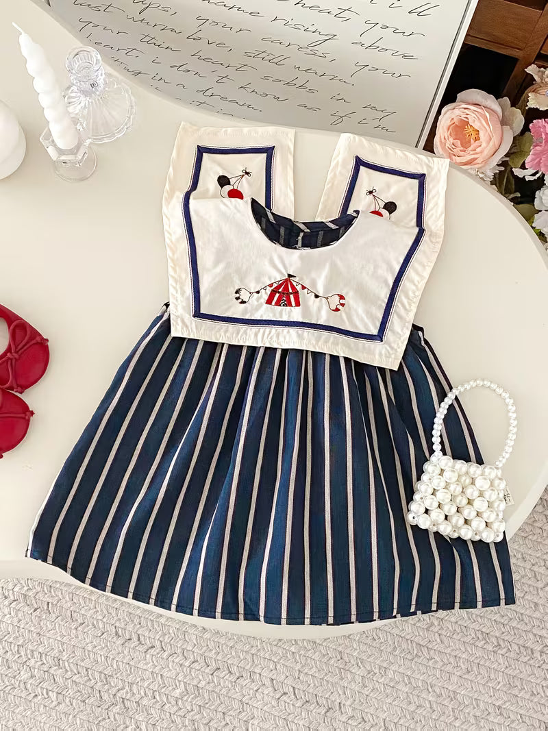 Mädchen Sommerkleid Gestreift mit großem Kragen und Stickerei