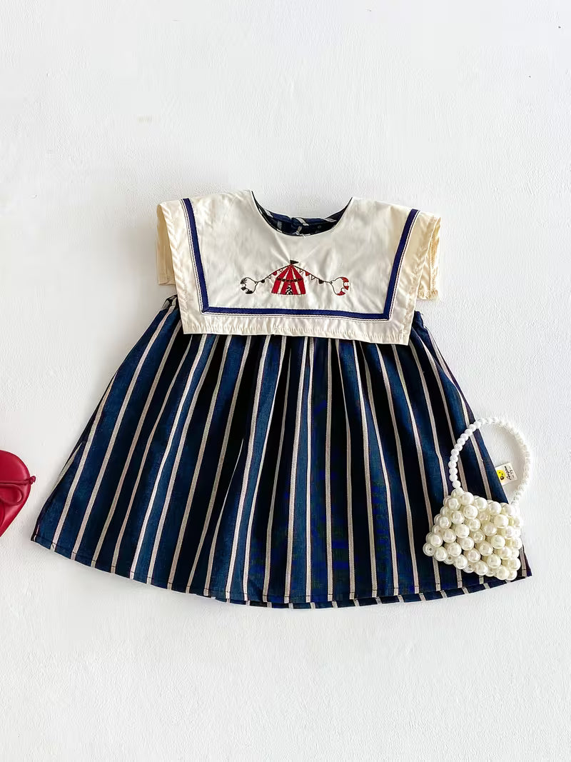 Mädchen Sommerkleid Gestreift mit großem Kragen und Stickerei