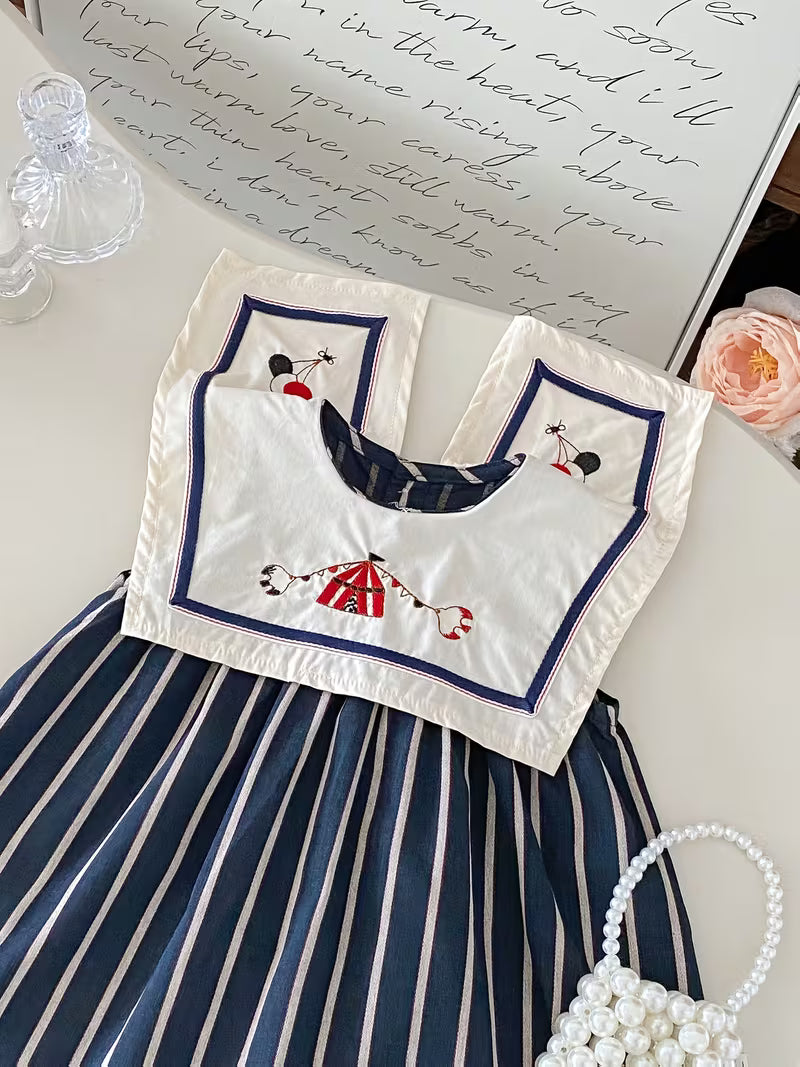 Mädchen Sommerkleid Gestreift mit großem Kragen und Stickerei
