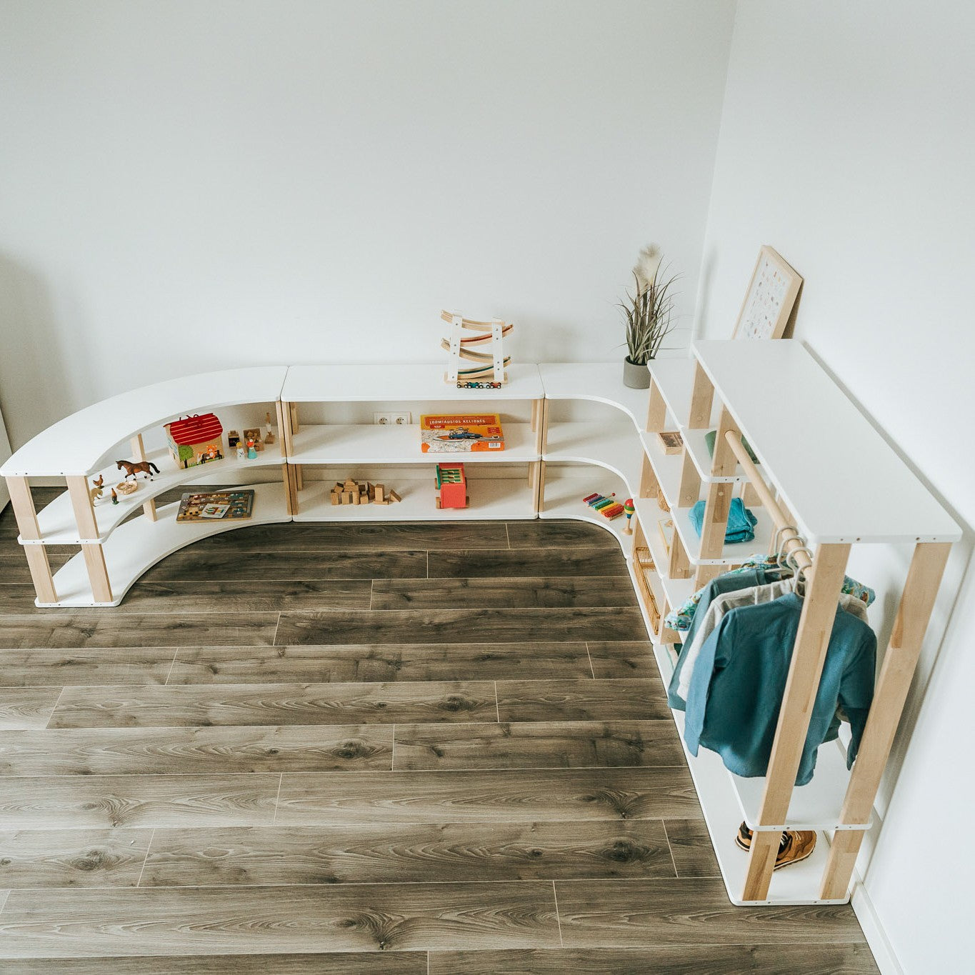 Modular Montessori Shelf Straight Mini - 3 Shelves