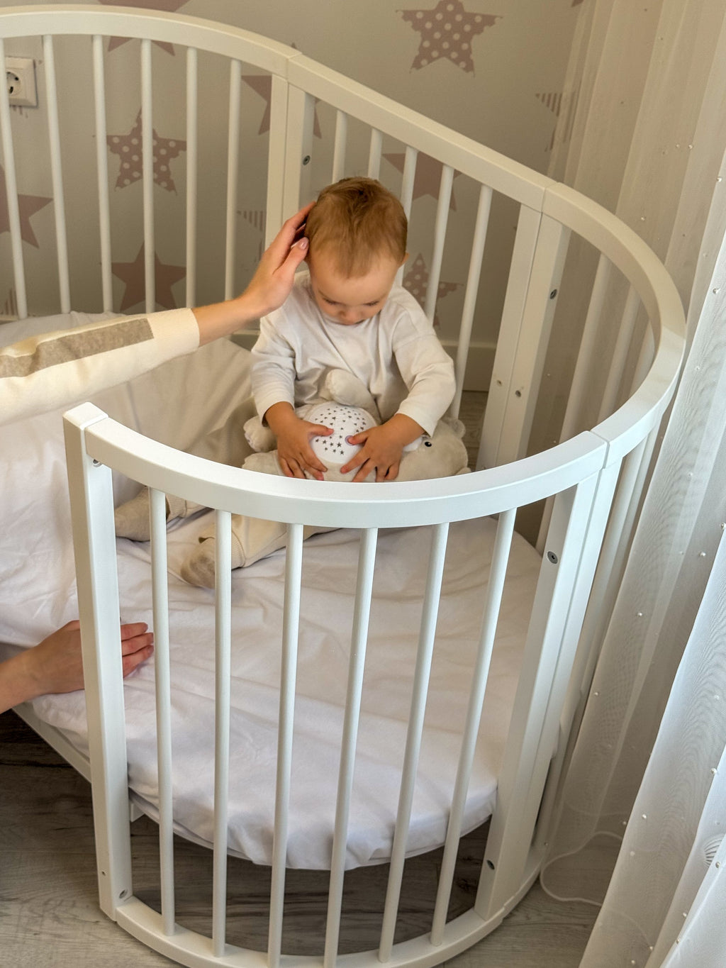 Round Baby Crib OLIN with Mattress - White